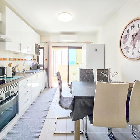 פורטימאו Apartamento Praia Rocha Vista Mar Ambar מראה חיצוני תמונה