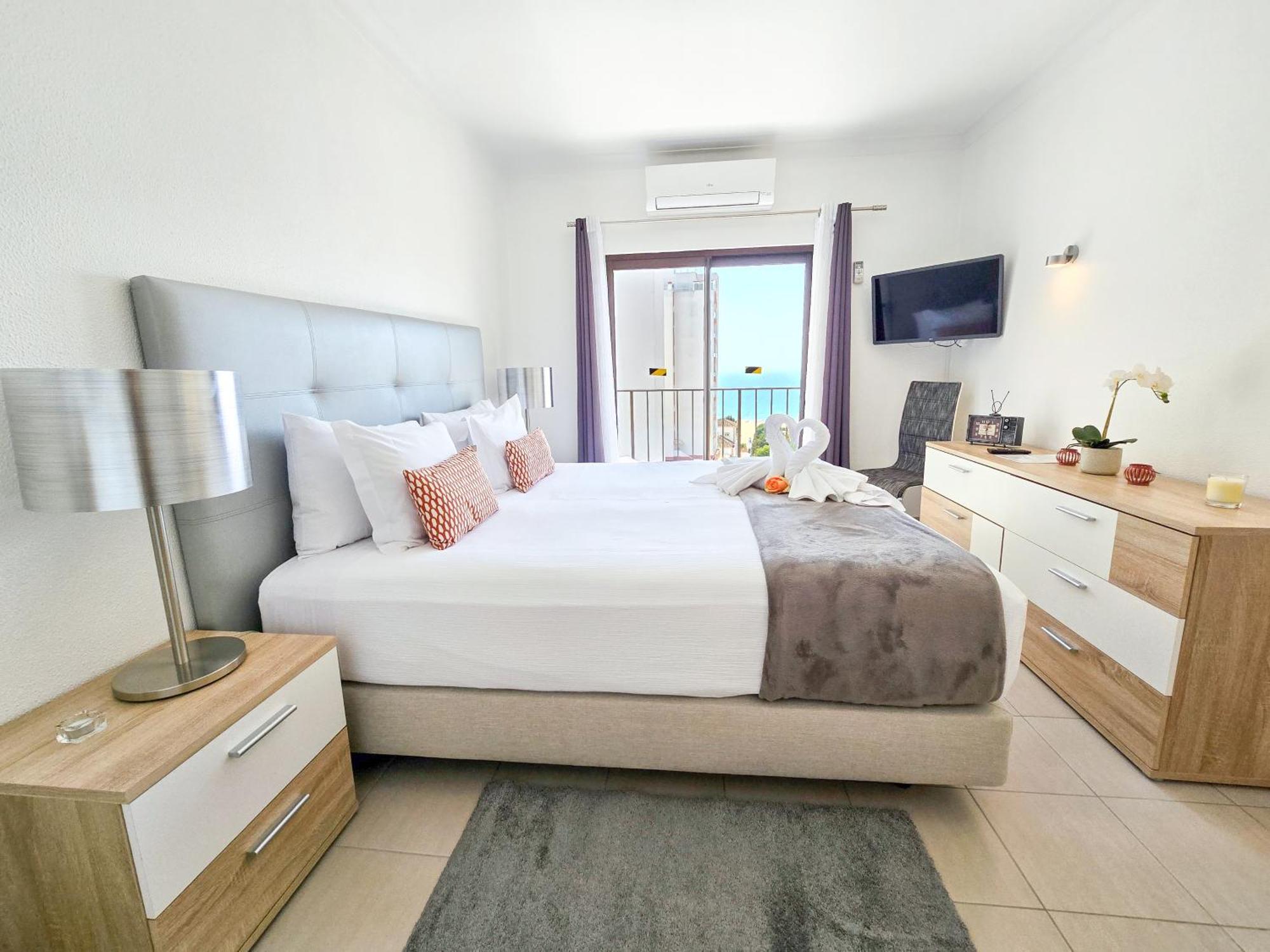 פורטימאו Apartamento Praia Rocha Vista Mar Ambar מראה חיצוני תמונה